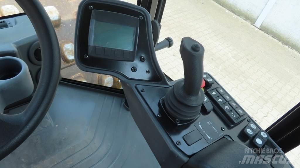 CAT CS74B Enkelt tromle