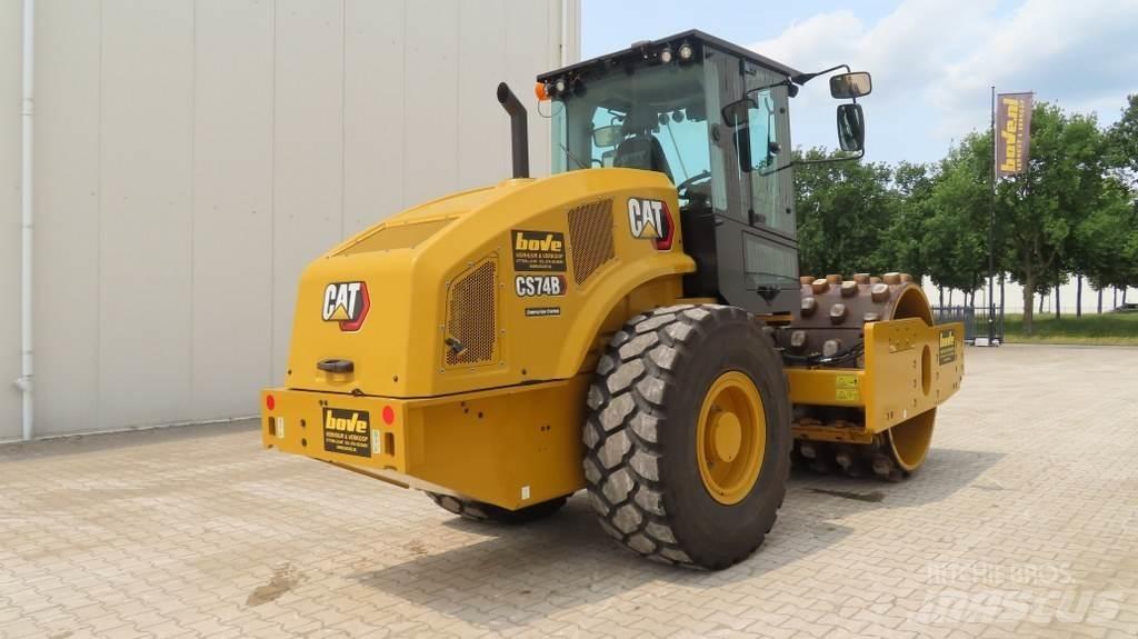 CAT CS74B Enkelt tromle