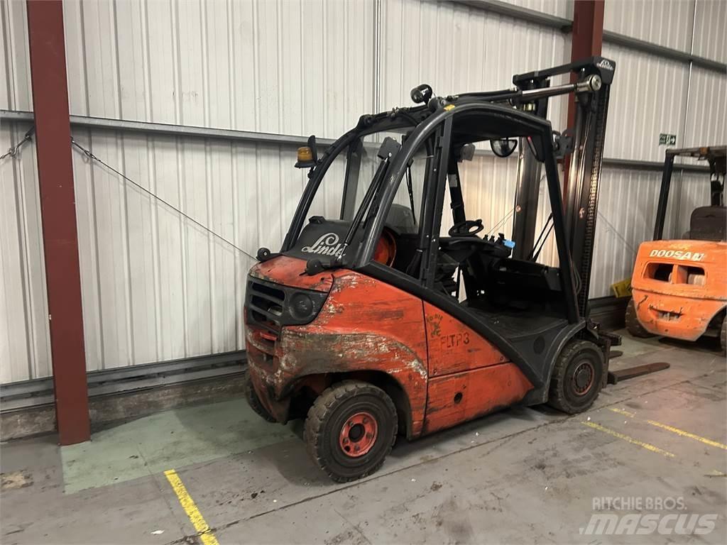 Linde H25T LPG gaffeltrucks