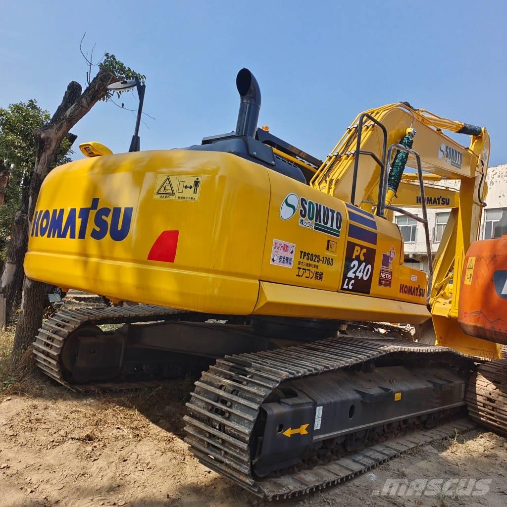 Komatsu PC 240 LC Gravemaskiner på larvebånd