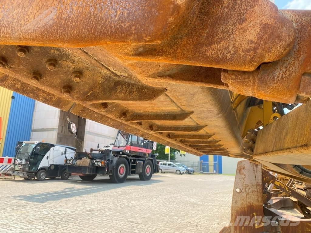 CAT D6T NVT Bulldozer på larvebånd