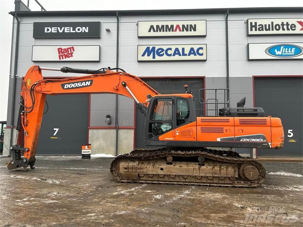 Doosan DX380LC-5 Gravemaskiner på larvebånd