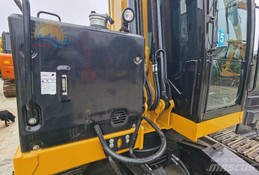CAT 310 Gravemaskiner på larvebånd