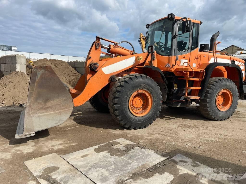 Doosan DL 350 Læssemaskiner på hjul