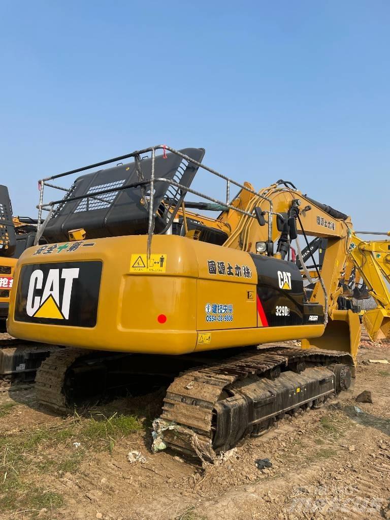 CAT 329D2 Midi-gravemaskiner 7t - 12t