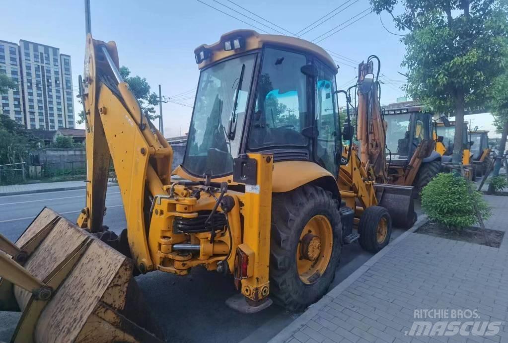 JCB 3 CX Rendegravere