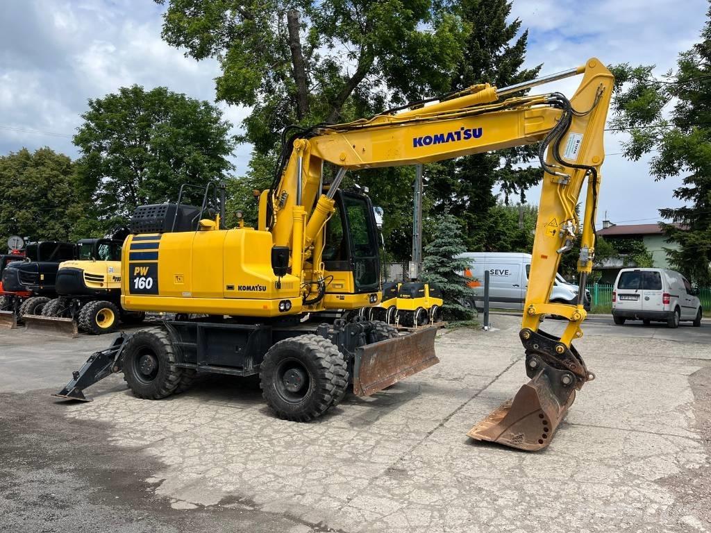 Komatsu PW 160-11 Gravemaskiner på hjul