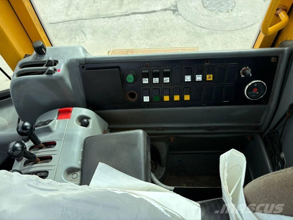Volvo L110E Læssemaskiner på hjul