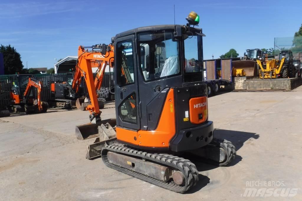 Hitachi ZX 33 U-5A Minigravemaskiner