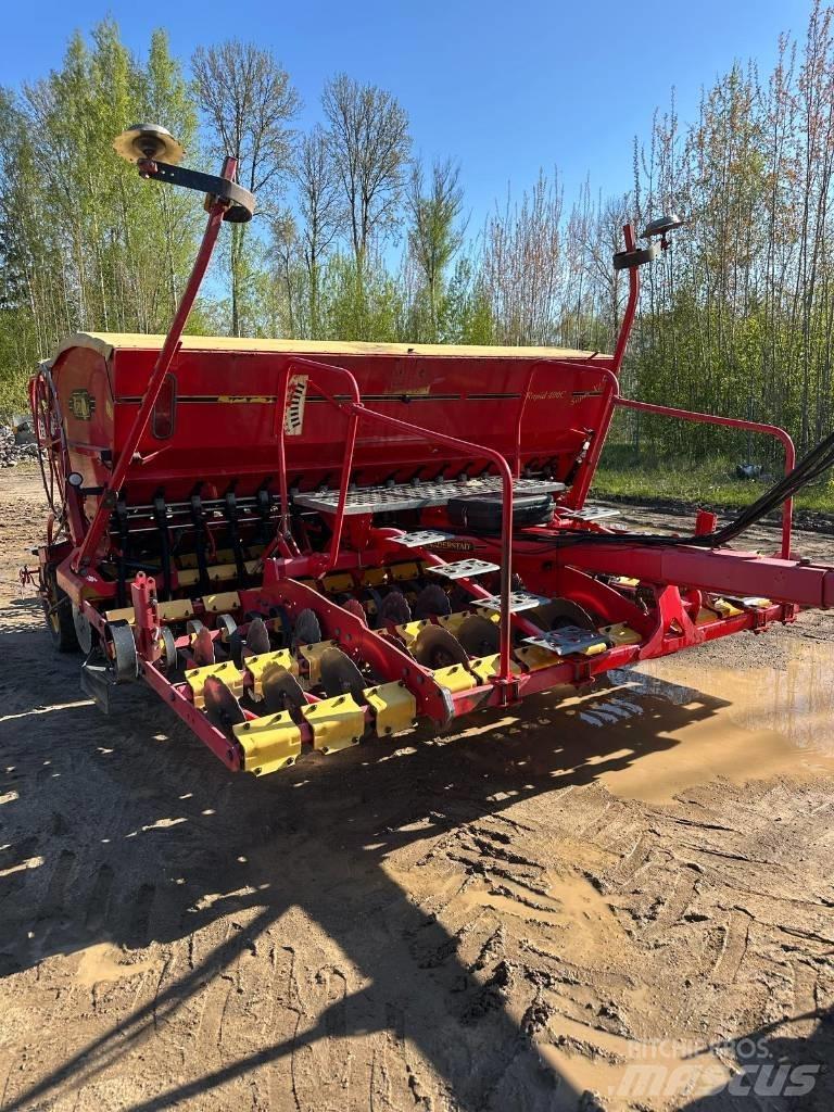 Väderstad Rapid400C Såmaskine