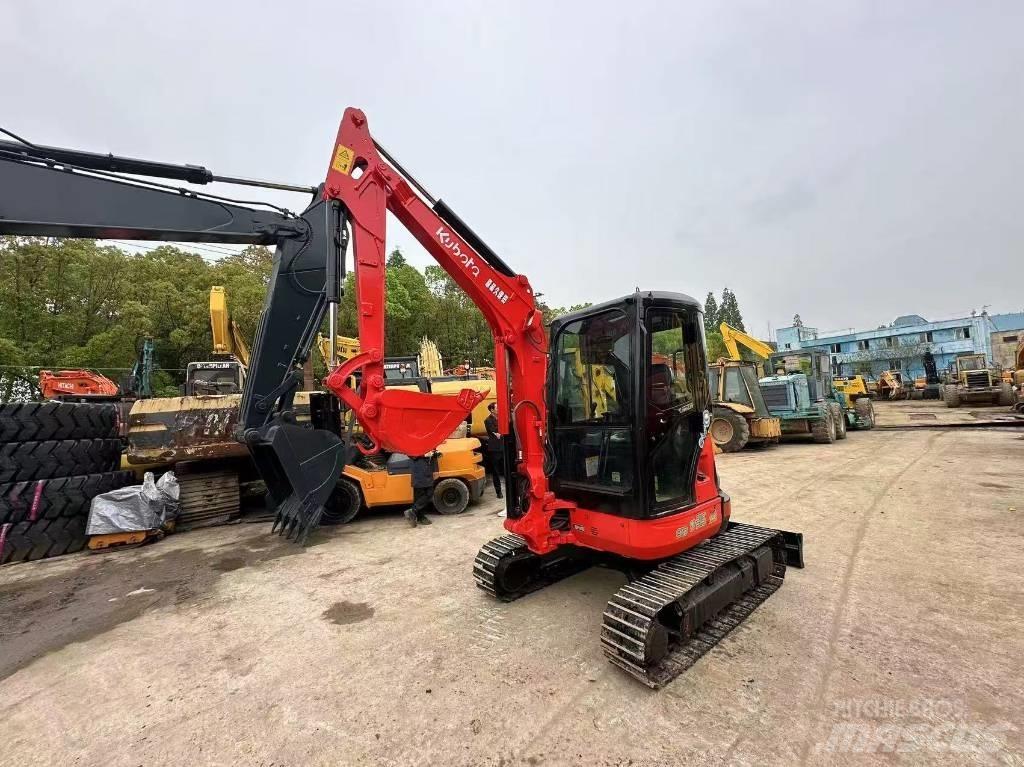 Kubota U-35 Gravemaskiner på larvebånd