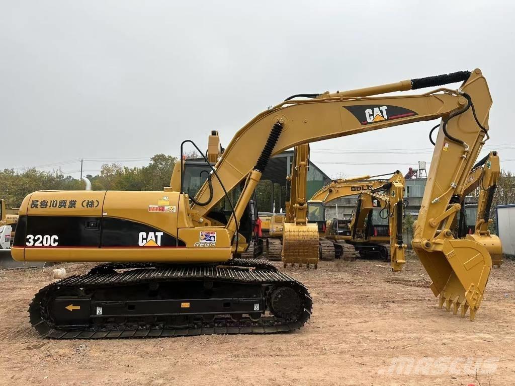 CAT 320 C L Gravemaskiner på larvebånd