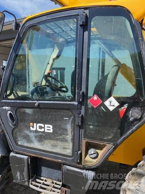 JCB 535-125 Teleskoplæssere