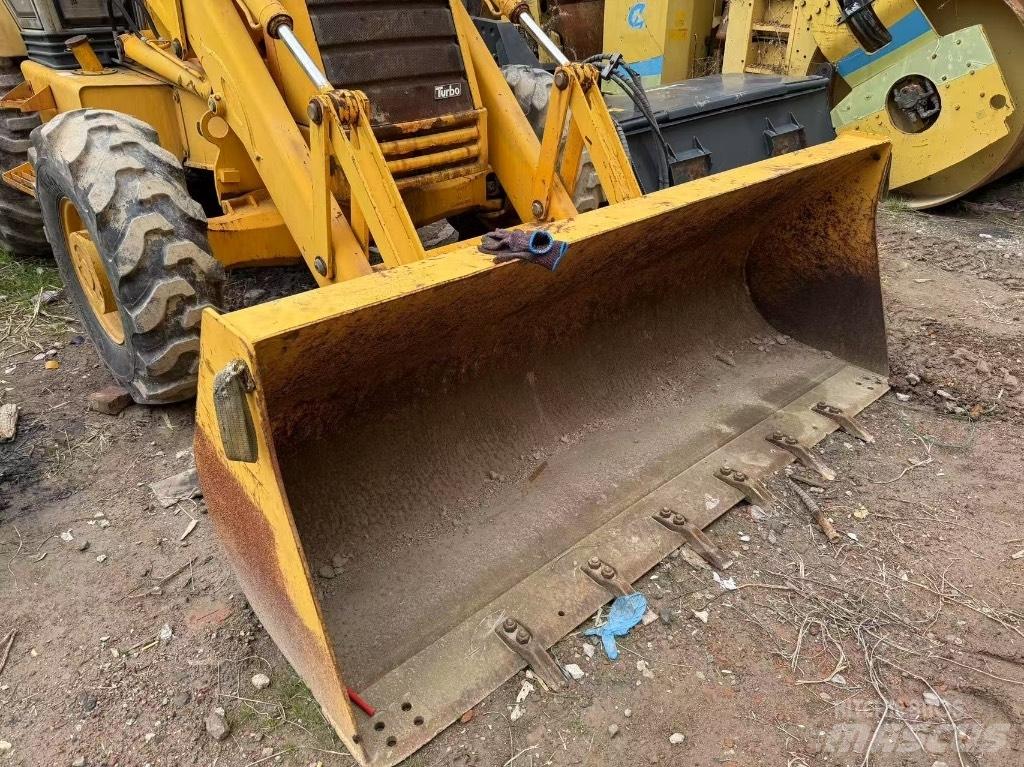 JCB 3 CX Rendegravere