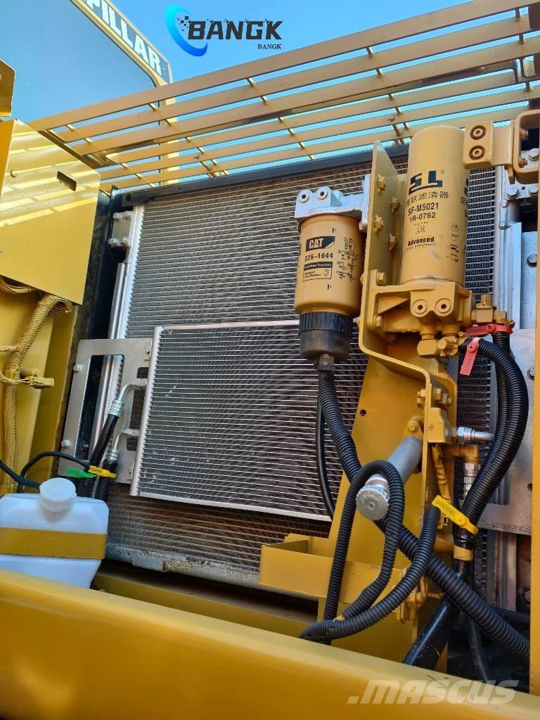 CAT 330 CL Gravemaskiner på larvebånd