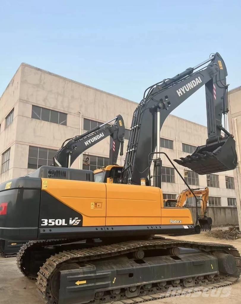 Hyundai 350 L VS Gravemaskiner på larvebånd