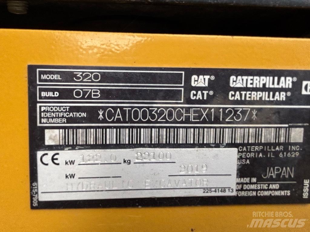 CAT 320 Gravemaskiner på larvebånd