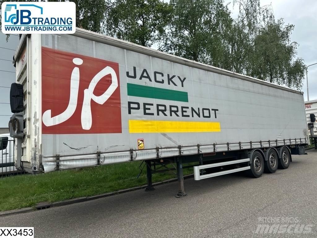 Fruehauf Tautliner Semi-trailer med Gardinsider