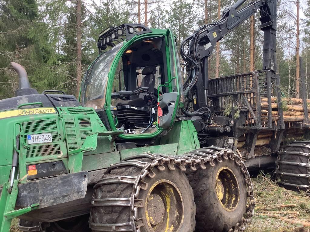 John Deere 1210 G Udkørselsmaskiner