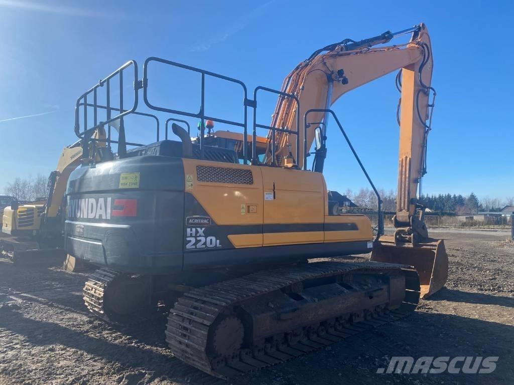 Hyundai HX220L Gravemaskiner på larvebånd