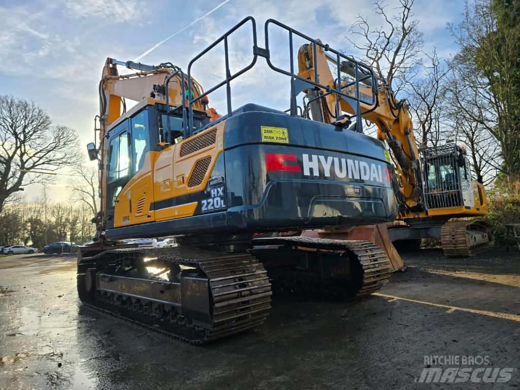 Hyundai HX220L Gravemaskiner på larvebånd