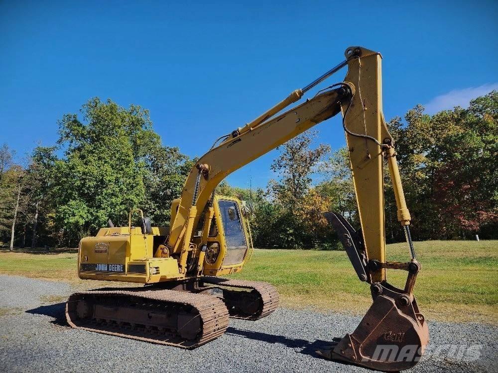 John Deere 490 Gravemaskiner på larvebånd