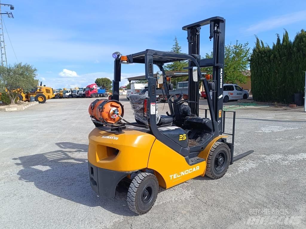  TECNOCAR FG25T-16 Gaffeltrucks - andre