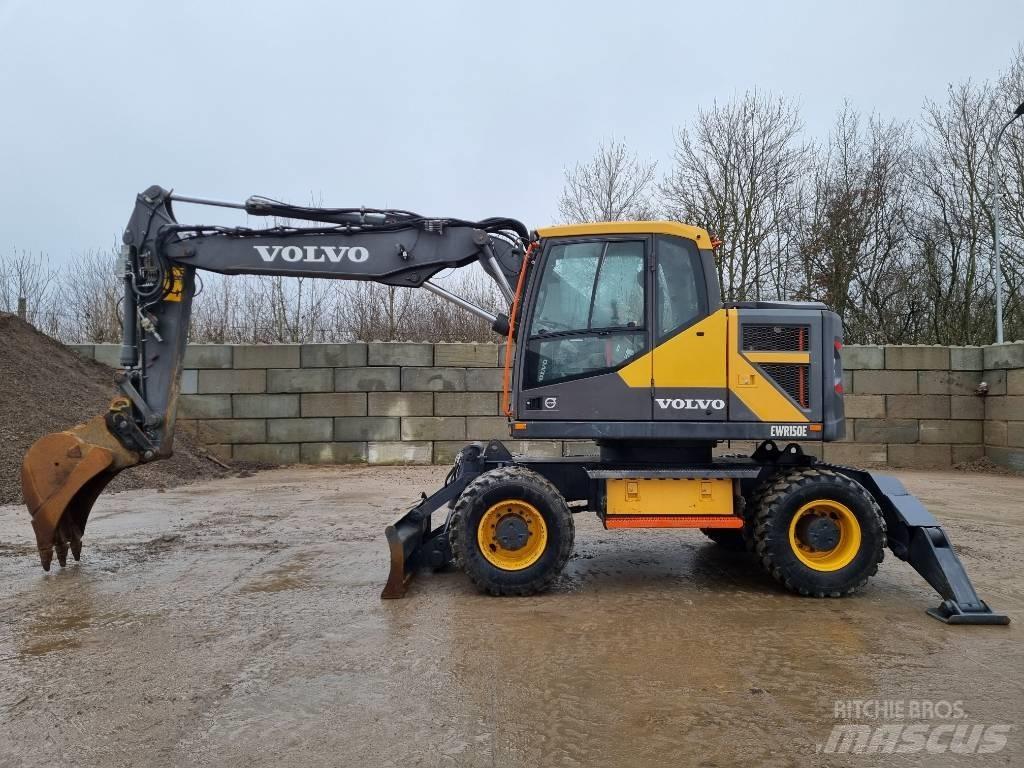Volvo EWR 150 E Gravemaskiner på hjul