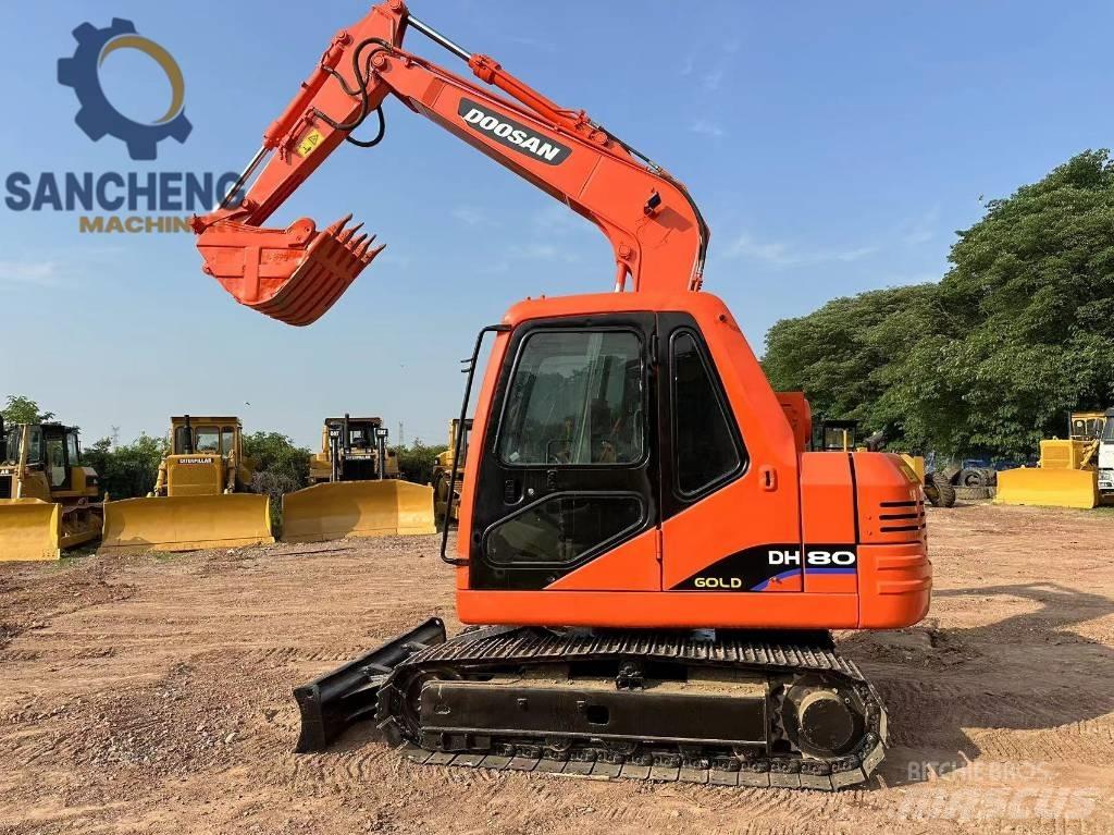 Doosan DH 80 Midi-gravemaskiner 7t - 12t