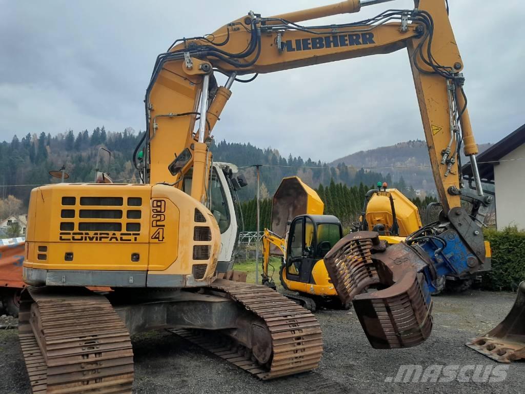 Liebherr R 924 Gravemaskiner på larvebånd