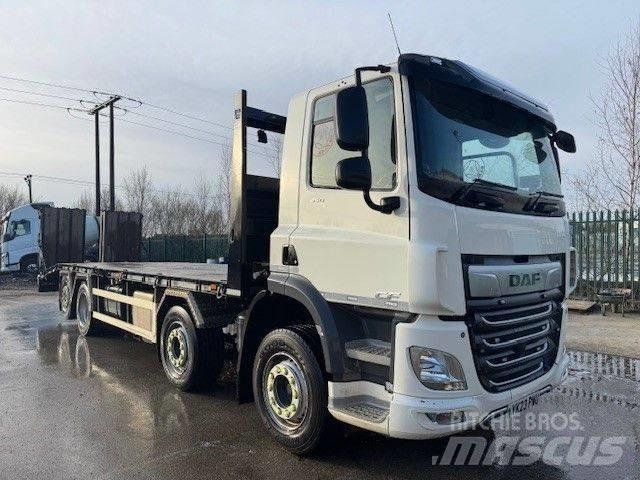 DAF CF 450 Flatbed lastbiler med spil