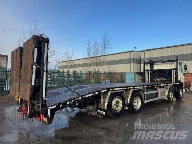 DAF CF 450 Flatbed lastbiler med spil