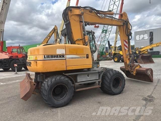 Liebherr A 314 Gravemaskiner på hjul