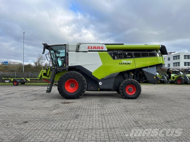 CLAAS LEXION 7500 Mejetærskere