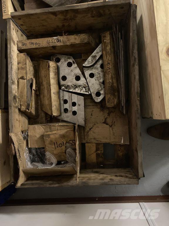 Genesis GXP 400R Sakse