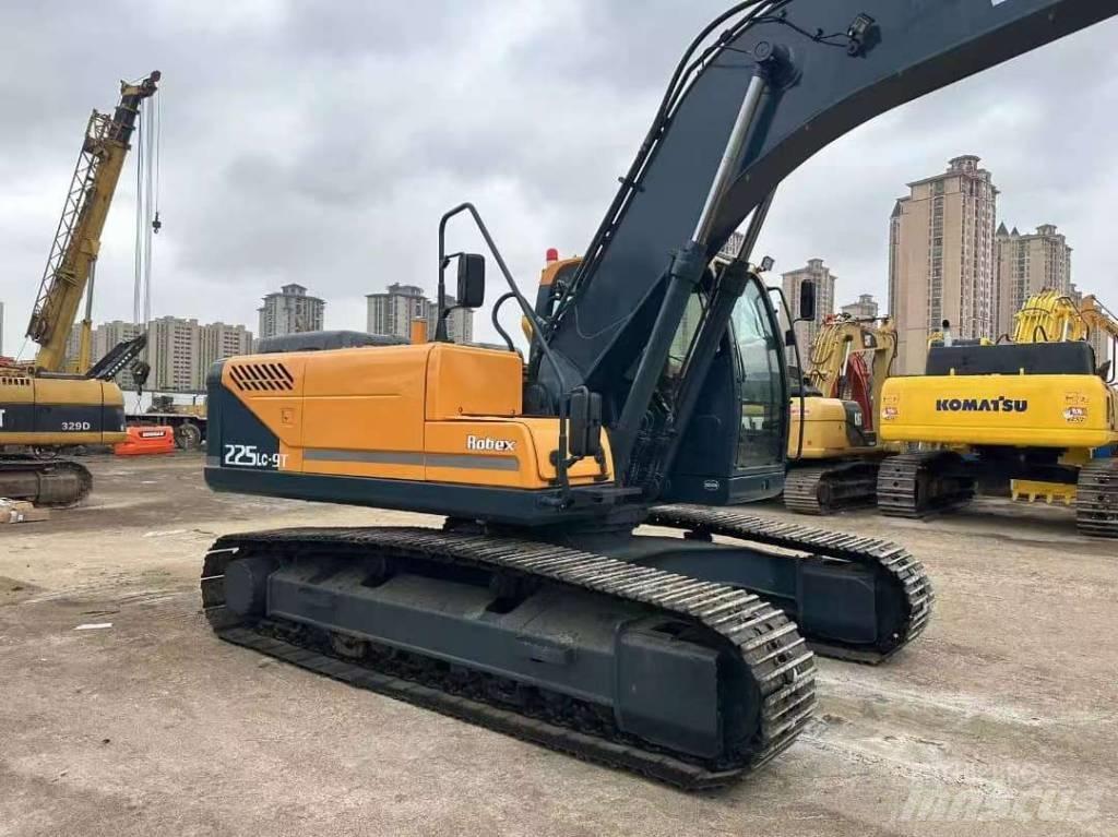 Hyundai 225LC-9T Gravemaskiner på larvebånd