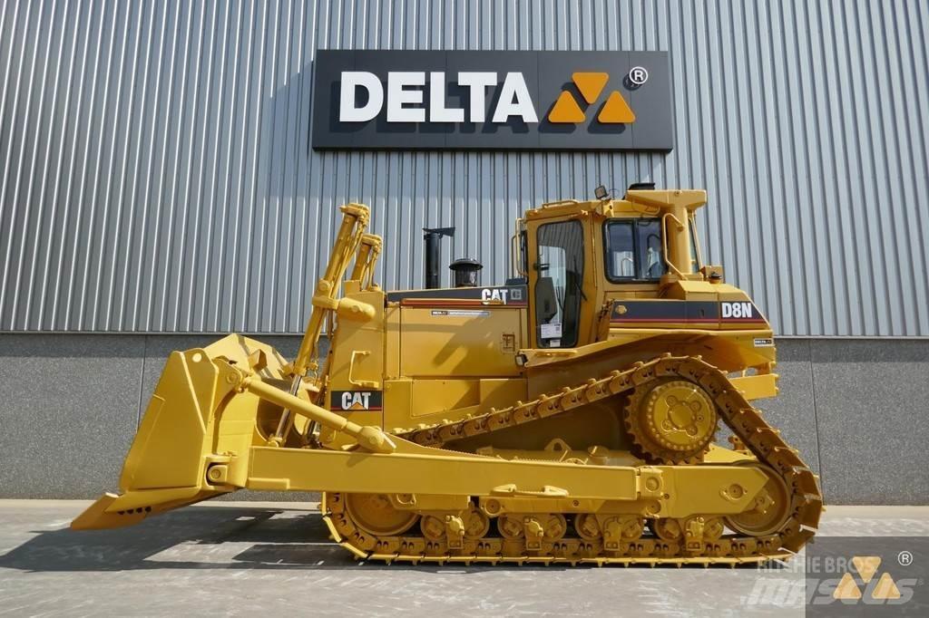 CAT D8N Bulldozer på larvebånd