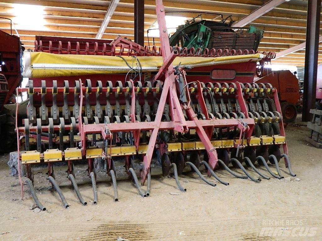 Väderstad Rapid400C Såmaskine