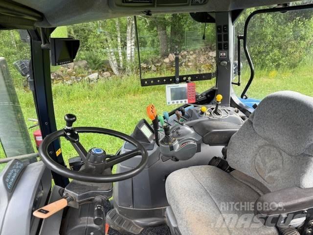 New Holland T 7030 Traktorer