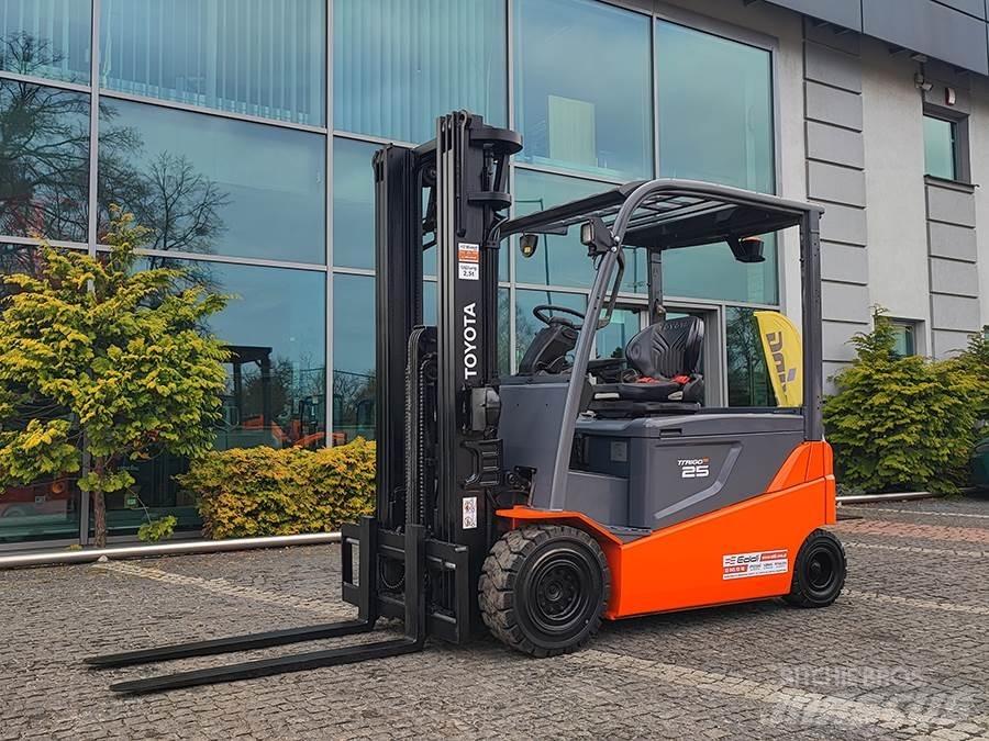 Toyota 8FBMT25 El gaffeltrucks