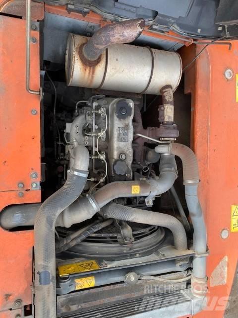 Hitachi ZX 180 W Gravemaskiner på hjul