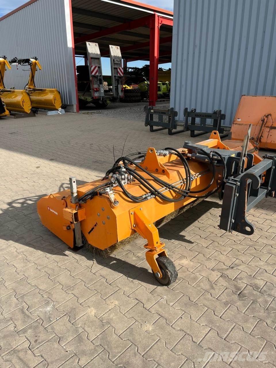 Saphir PKM 29 Fejemaskiner