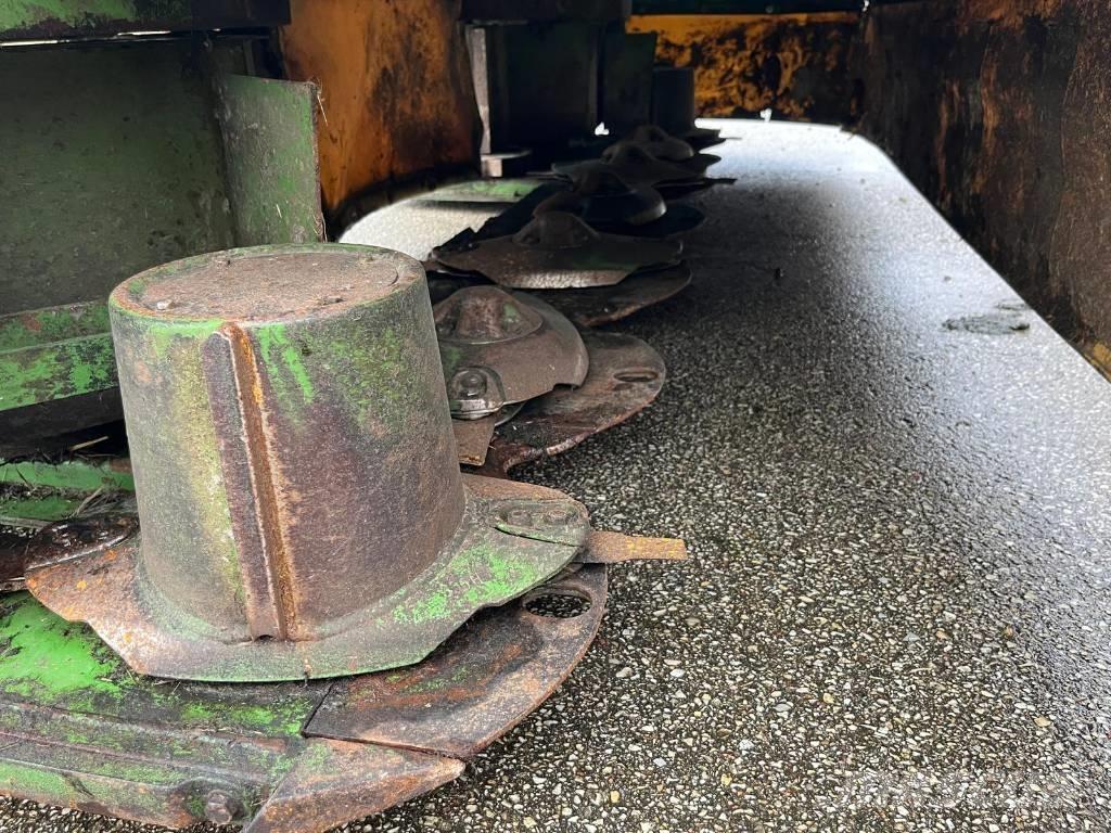 Krone Easy Cut 32 P Græsslåmaskiner