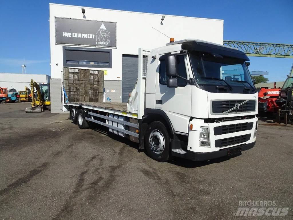 Volvo FM FM Autotransportere / Knæklad