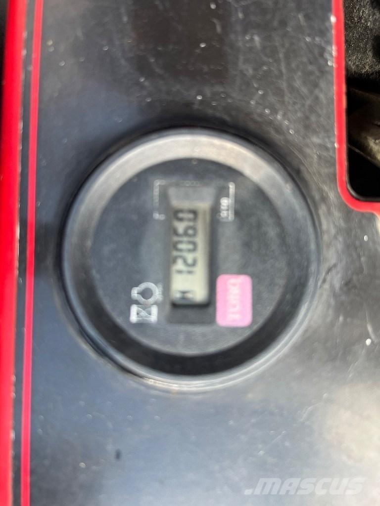 Toro Procore 648 Plæneluftere og river