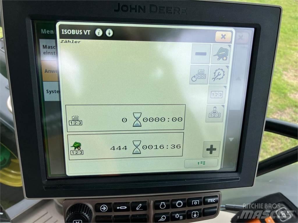John Deere V461M Rundballe-pressere