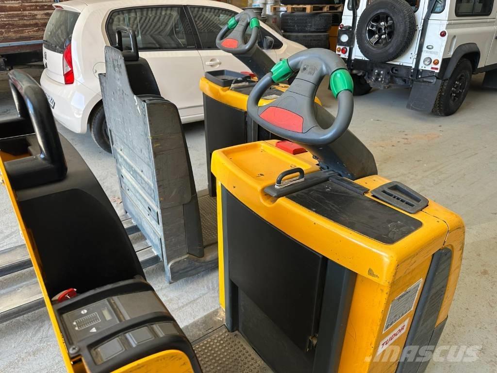 Jungheinrich ECE 225 El-palleløftere