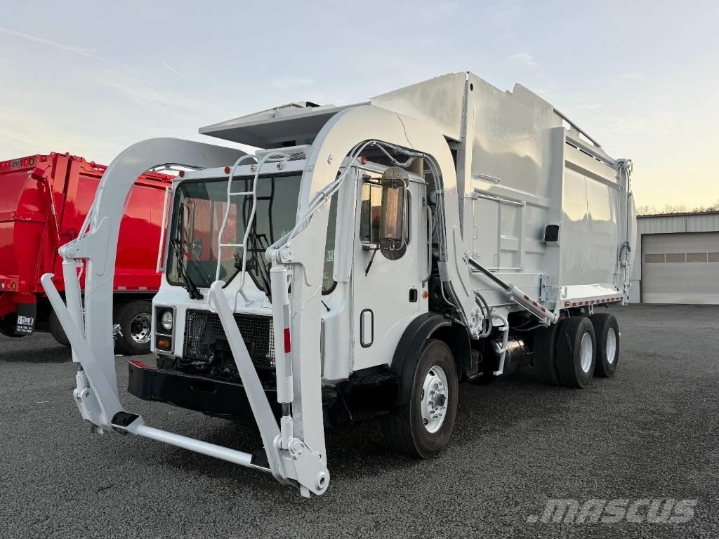 Mack MR Renovationslastbiler