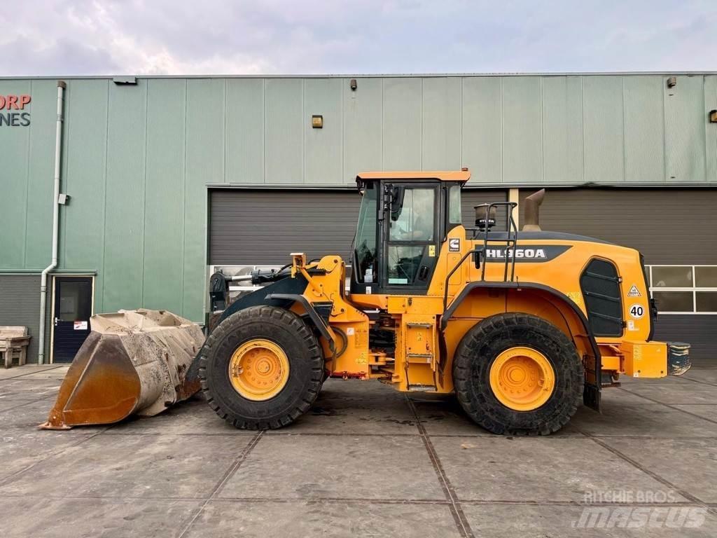 Hyundai HL960A Læssemaskiner på hjul