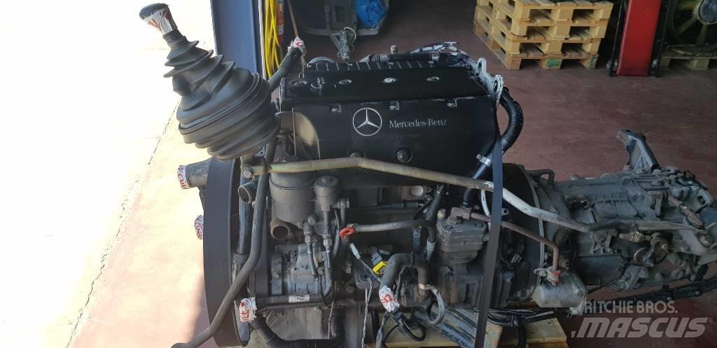 Mercedes-Benz ATEGO Motorer